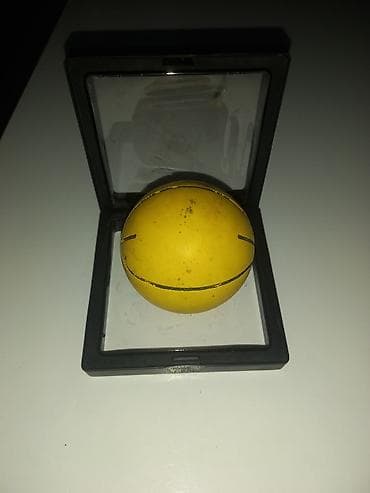 Sarı rəngli rezin məşq topu (stress/top atma üçün). - Kompakt ölçü at lalafo.az Sarı rəngli rezin məşq topu (stress/top atma üçün). - Kompakt ölçü