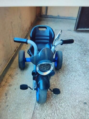 Üç təkərli Uşaq velosipedi Adidas, 14" lalafo.az -da Üç təkərli Uşaq velosipedi Adidas, 14"