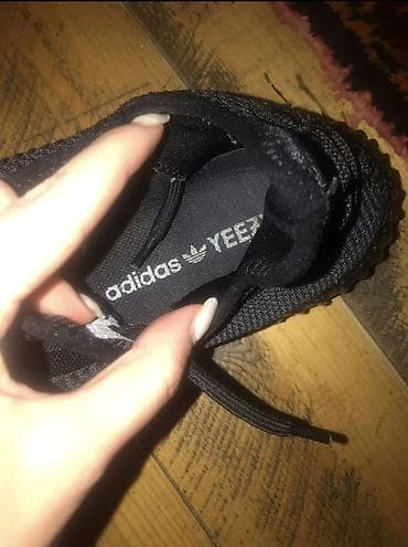 adidas azerbaijan: Adidas Yeezy idman ayaqqabısı – tam qara rəng - Model: Yeezy (Adidas x lalafo.az -da — 2 adidas azerbaijan: Adidas Yeezy idman ayaqqabısı – tam qara rəng - Model: Yeezy (Adidas x — 2