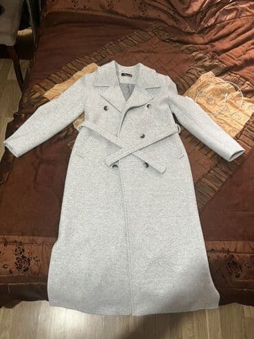 Qadın palto – açıq boz rəngdə, uzun model - Dizayn: ikiqotlu lalafo.az -da Qadın palto – açıq boz rəngdə, uzun model - Dizayn: ikiqotlu