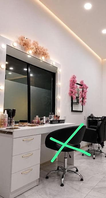 Makeup masasi 70 azn satilir ‼️‼️ Isiğlari ile birlikde . Teze alınıb at lalafo.az Makeup masasi 70 azn satilir ‼️‼️ Isiğlari ile birlikde . Teze alınıb