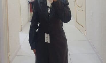 Plaş, Bershka, M, rəng - Qara lalafo.az -da Plaş, Bershka, M, rəng - Qara