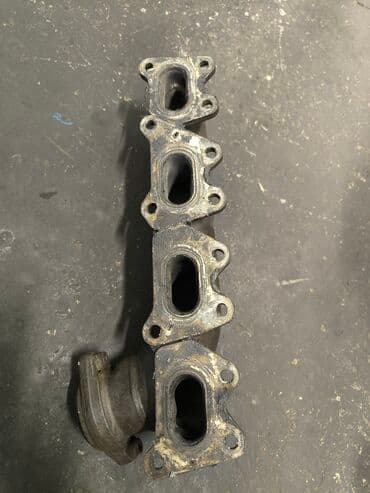 Коллекторы: Mercedes 111 mator xaricetme kollektoru 2.3 kompressorundu at lalafo.az — 2 Коллекторы: Mercedes 111 mator xaricetme kollektoru 2.3 kompressorundu — 2