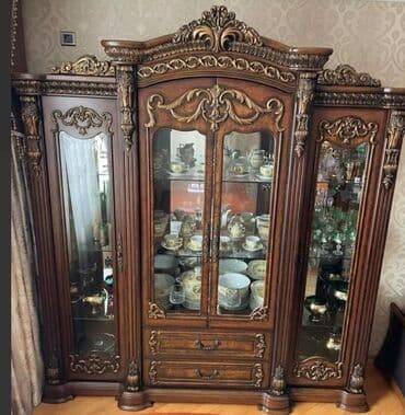 Şüşəli dolab vitrini, İşlənmiş, Ödənişli çatdırılma lalafo.az -da Şüşəli dolab vitrini, İşlənmiş, Ödənişli çatdırılma
