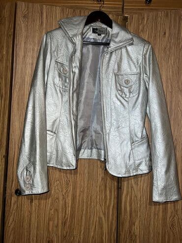 Pencək və koftalar 36 (S) razmer. Təzə kimidir, Hər biri 5 azn. Ünvan lalafo.az -da Pencək və koftalar 36 (S) razmer. Təzə kimidir, Hər biri 5 azn. Ünvan