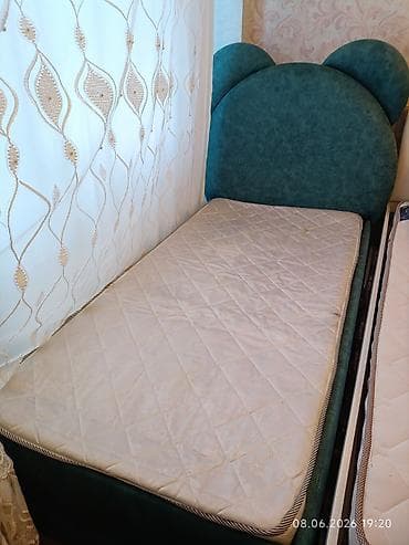 Oğlan və qız üçün, Çarpayı, Bazasız, Matras ilə, Siyirməsiz lalafo.az -da Oğlan və qız üçün, Çarpayı, Bazasız, Matras ilə, Siyirməsiz