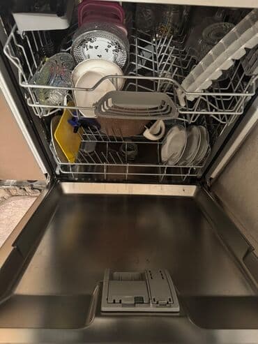 qabyuyan mashin: Qabyuyan maşın Bosch, Tam qabaritli (60 sm.), Ayrıca dayanan, İşlənmiş lalafo.az -da — 2 qabyuyan mashin: Qabyuyan maşın Bosch, Tam qabaritli (60 sm.), Ayrıca dayanan, İşlənmiş — 2