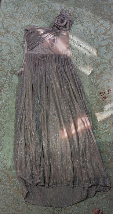 Bir defe geynilibdi. 140 azn almiwam. Teze kimidi lalafo.az -da Bir defe geynilibdi. 140 azn almiwam. Teze kimidi