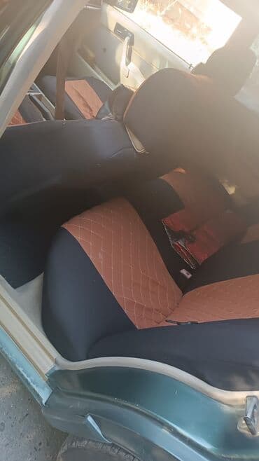 Mercedes-Benz 190 (W201): 2.3 l | 1992 il Sedan lalafo.az -da Mercedes-Benz 190 (W201): 2.3 l | 1992 il Sedan