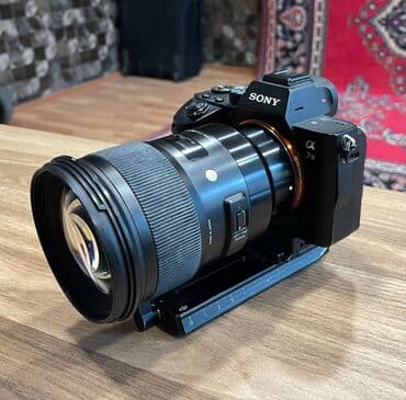 Lens Sigma 50mm ART f/1.4 (ancaq lens) - 1200AZN kamera isə Sony lalafo.az -da Lens Sigma 50mm ART f/1.4 (ancaq lens) - 1200AZN kamera isə Sony