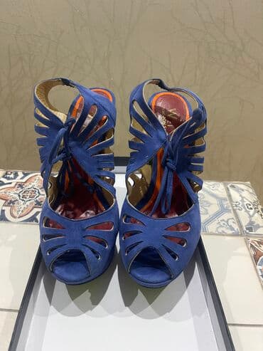 Ölçü: 35, İşlənmiş lalafo.az -da Ölçü: 35, İşlənmiş