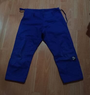 Green hill kimano 2 ay islenib hec bir cirig söküyü yoxdur Razmer 150 lalafo.az -da Green hill kimano 2 ay islenib hec bir cirig söküyü yoxdur Razmer 150