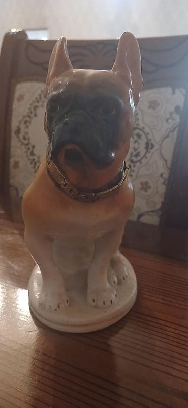 Fiqur, rəng - Qara lalafo.az -da Fiqur, rəng - Qara