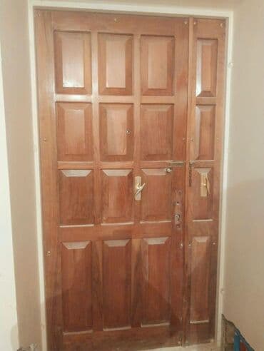 Giriş qapısı dəsti - Material: massiv ağac (taxta), dekorativ panelli lalafo.az -da Giriş qapısı dəsti - Material: massiv ağac (taxta), dekorativ panelli