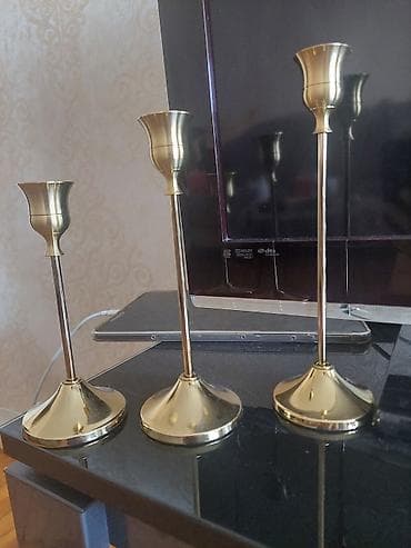 Yeni karobkada 3 eded şamdan satilir.keyfiyyetlidi reng getmir.altinda lalafo.az -da Yeni karobkada 3 eded şamdan satilir.keyfiyyetlidi reng getmir.altinda