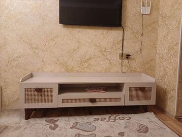 Düz TV altlığı, Polkalı, Türkiyə lalafo.az -da Düz TV altlığı, Polkalı, Türkiyə