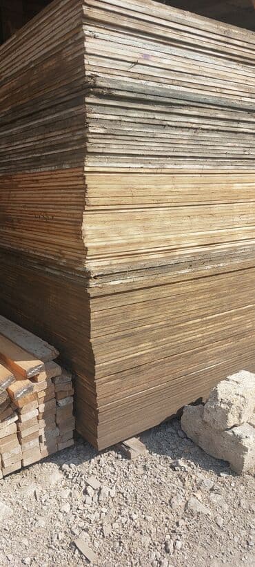 Поддоны: Lesa,dirək,cilovuz,dik və taxtaların icarəsi və satışı at lalafo.az — 8 Поддоны: Lesa,dirək,cilovuz,dik və taxtaların icarəsi və satışı — 8