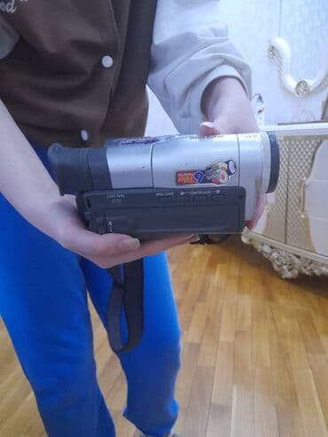 Hamisi islenmisdir telefon planşet kamera köhne modellerdi kim lalafo.az -da Hamisi islenmisdir telefon planşet kamera köhne modellerdi kim