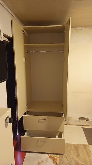 Yeni, 2 qapılı, Siyirməli, Bej, Digər material, Açılan, Düz dolab lalafo.az -da Yeni, 2 qapılı, Siyirməli, Bej, Digər material, Açılan, Düz dolab