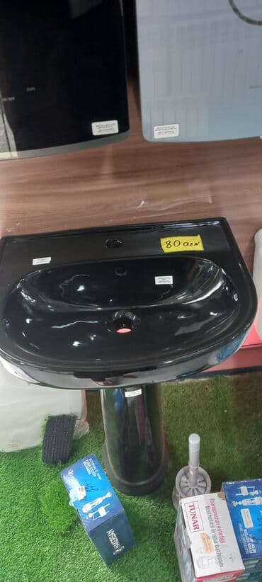 Qara rəngli ayaqlı lavabo - Material: keramika - Rəng: parlaq qara - lalafo.az -da Qara rəngli ayaqlı lavabo - Material: keramika - Rəng: parlaq qara -