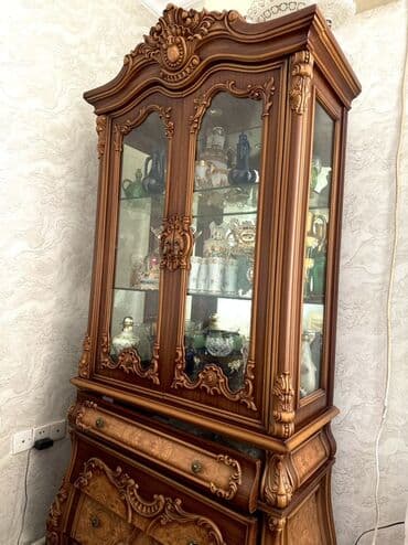 Şüşəli dolab vitrini lalafo.az -da Şüşəli dolab vitrini