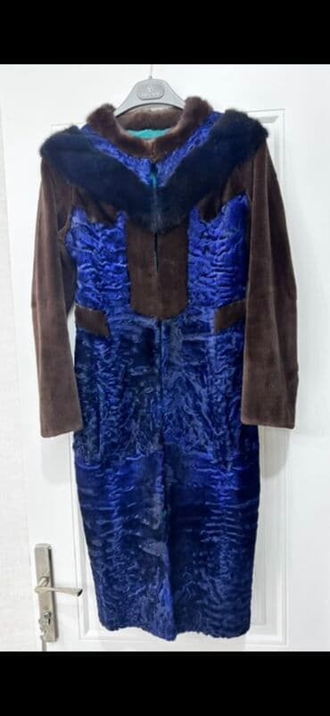 Alena Akhmadulina . Sergi karakul ve norka . Olcu XS-S. Acenuede lalafo.az -da Alena Akhmadulina . Sergi karakul ve norka . Olcu XS-S. Acenuede