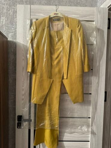 Qadın ikili dəst – Hec geyınılmeyıb. Ideal vezıyyetdedı. 140 Azn lalafo.az -da Qadın ikili dəst – Hec geyınılmeyıb. Ideal vezıyyetdedı. 140 Azn