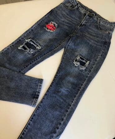 • Model: Qaranlıq mavi yuyulmuş effektli jeans şalvar • Kəsim lalafo.az -da • Model: Qaranlıq mavi yuyulmuş effektli jeans şalvar • Kəsim