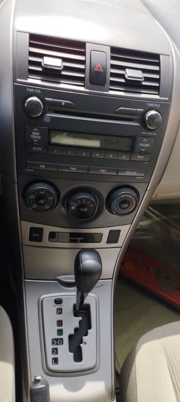 Toyota Corolla: 1.8 l | 2011 il Sedan lalafo.az -da Toyota Corolla: 1.8 l | 2011 il Sedan