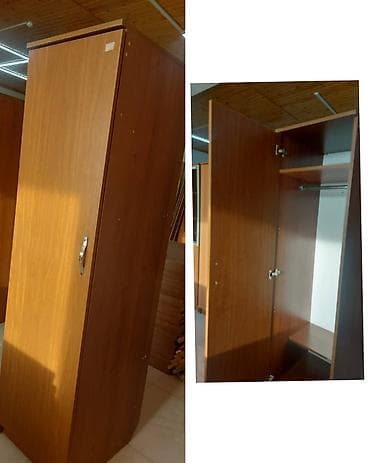 Dolab. 50man. Yaxsi veziyyetdedi.Icinde paltar asmaga yeride lalafo.az -da Dolab. 50man. Yaxsi veziyyetdedi.Icinde paltar asmaga yeride