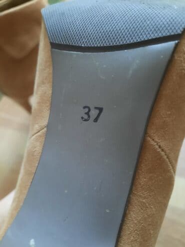 Qadın üçün qısa çəkmə (ankle boot) - Ölçü: 37 (daban altında qeyd lalafo.az -da Qadın üçün qısa çəkmə (ankle boot) - Ölçü: 37 (daban altında qeyd