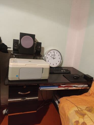 Kompyuter masası lalafo.az -da Kompyuter masası