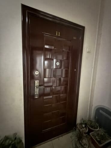 Metallik giriş qapısı, qapı çöldən sola çölə açılır 205/88 - Material lalafo.az -da Metallik giriş qapısı, qapı çöldən sola çölə açılır 205/88 - Material