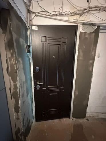 Məhsul: İkiüzlü polad giriş qapısı (iç və çöl tərəfi fərqli rəngdə) - lalafo.az -da Məhsul: İkiüzlü polad giriş qapısı (iç və çöl tərəfi fərqli rəngdə) -