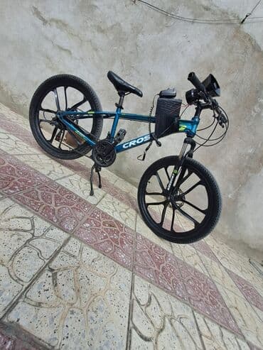 Kros markalı dağ velosipedi, ustunde danq danq siqnalı ve akmyator lalafo.az -da Kros markalı dağ velosipedi, ustunde danq danq siqnalı ve akmyator