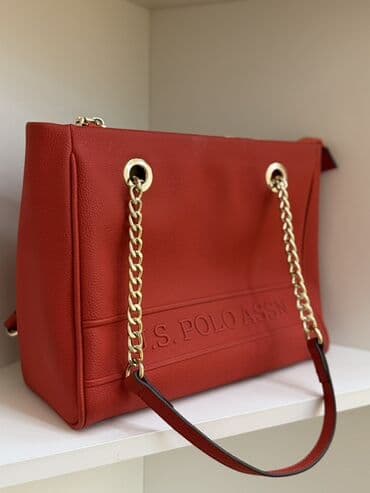 U.S. Polo Assn. qadın çantası - Rəng: parlaq qırmızı - Material lalafo.az -da U.S. Polo Assn. qadın çantası - Rəng: parlaq qırmızı - Material