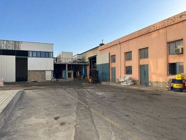 Razində, Heydər Əliyev prospektinə yaxın əsas yoldan 200 metr lalafo.az -da Razində, Heydər Əliyev prospektinə yaxın əsas yoldan 200 metr