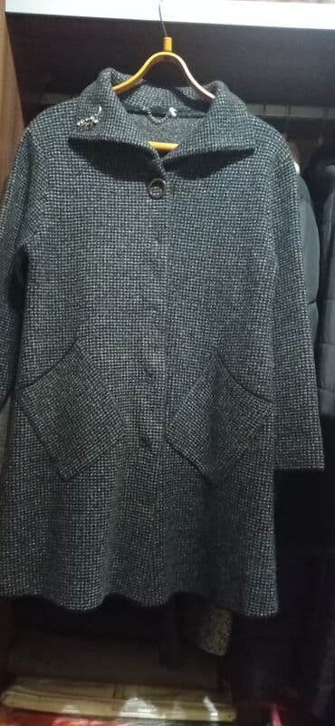 Palto az geyilib səliqəli galib lalafo.az -da Palto az geyilib səliqəli galib