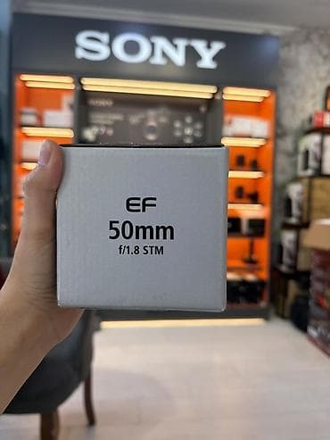 Canon EF 50mm f/1.8 STM obyektiv - Bayonet: Canon EF (tam kadr və lalafo.az -da Canon EF 50mm f/1.8 STM obyektiv - Bayonet: Canon EF (tam kadr və
