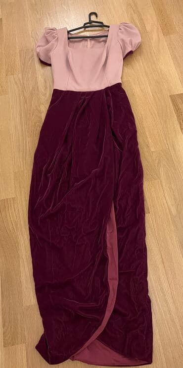 1 defe geyinilib. 800 azn tikilib. 50 azn satilir. S olcu lalafo.az -da 1 defe geyinilib. 800 azn tikilib. 50 azn satilir. S olcu