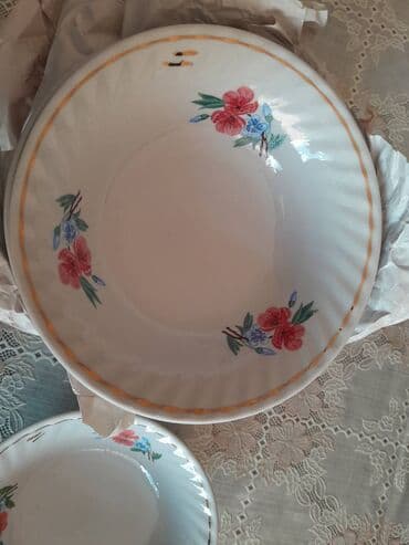 Nahar dəsti, rəng - Ağ, Farfor, 12 nəfərlik, Rusiya lalafo.az -da Nahar dəsti, rəng - Ağ, Farfor, 12 nəfərlik, Rusiya