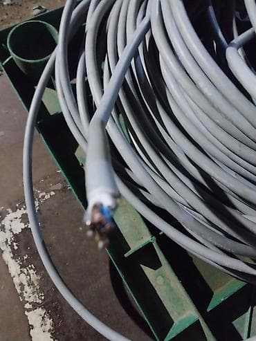 Təmiz mis kabel 5/4 metrəsi 3.5 azn 3/4 metri 2.5 azn lalafo.az -da Təmiz mis kabel 5/4 metrəsi 3.5 azn 3/4 metri 2.5 azn