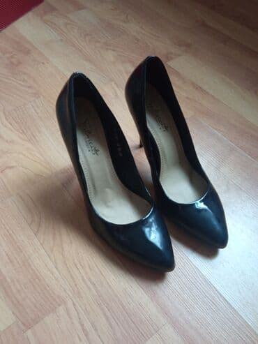 Угги: Туфли, Размер: 36, цвет - Черный, Б/у at lalafo.az — 2 Угги: Туфли, Размер: 36, цвет - Черный, Б/у — 2