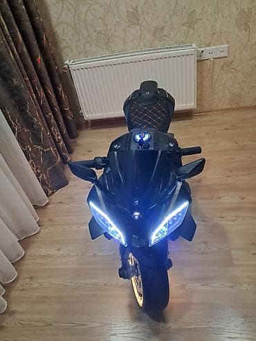 Uşaq üçün elektrikli motosiklet – sport üslubunda - Rəng: qara-qızılı lalafo.az -da Uşaq üçün elektrikli motosiklet – sport üslubunda - Rəng: qara-qızılı