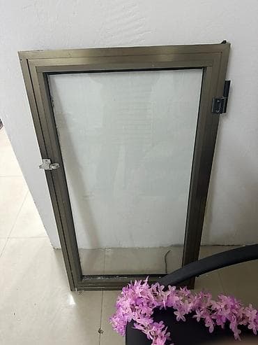 Arakəsmə qapılar: Alüminium çərçivəli şüşə qapı/pəncərə paneli - Material: bürünc tonlu lalafo.az -da — 1 Arakəsmə qapılar: Alüminium çərçivəli şüşə qapı/pəncərə paneli - Material: bürünc tonlu — 1