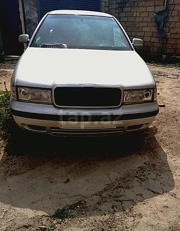 Skoda Octavia: 1.9 l | 1999 il 236000 km Universal lalafo.az -da Skoda Octavia: 1.9 l | 1999 il 236000 km Universal
