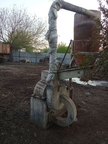 Kənd təsərrüfatı üçün yem üyüdüb‑qarışdıran stasionar avadanlıq - lalafo.az -da Kənd təsərrüfatı üçün yem üyüdüb‑qarışdıran stasionar avadanlıq -