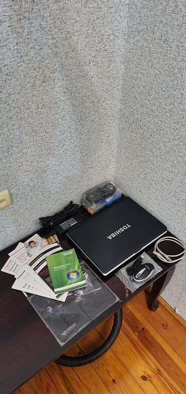 Yeni Toshiba, 15.4 ", Intel Celeron, 256 GB, Ödənişli çatdırılma, Pulsuz çatdırılma lalafo.az -da Yeni Toshiba, 15.4 ", Intel Celeron, 256 GB, Ödənişli çatdırılma, Pulsuz çatdırılma