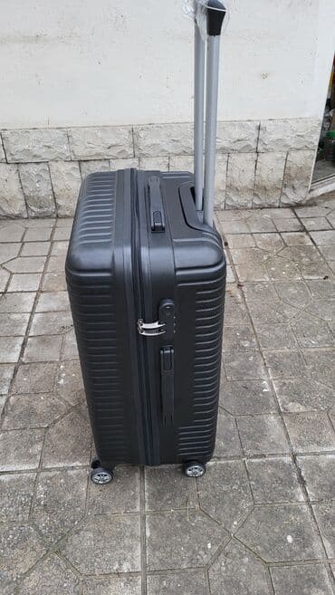 Türki̇yə i̇stehsali orta boylu m(60×43×28) ölçülü qara rəngdə yeni lalafo.az -da — 6 Türki̇yə i̇stehsali orta boylu m(60×43×28) ölçülü qara rəngdə yeni — 6