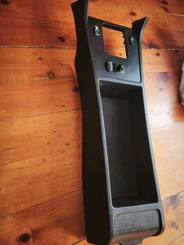 Bütün düymələr və orta hissə bir yerdə, tam komplekt şəkildə satılır lalafo.az -da Bütün düymələr və orta hissə bir yerdə, tam komplekt şəkildə satılır